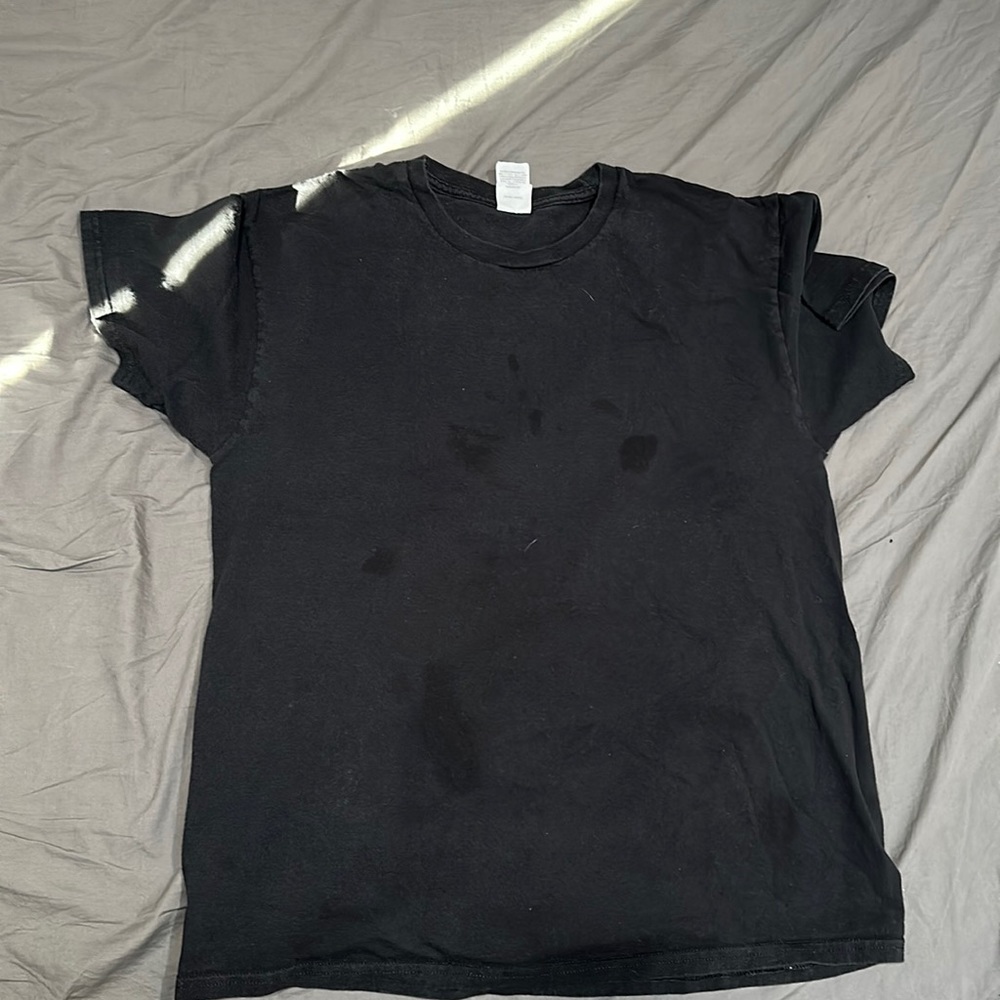 Plain black T-Shirt
